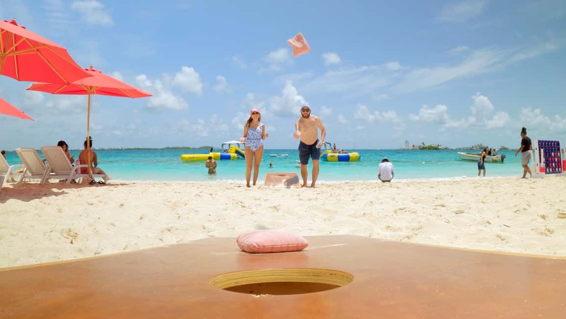 Nassau: Swimming Pigs, Snorkeling, Lunch, & Beach Boat Tour - An Overview of the Nassau: Swimming Pigs, Snorkeling, Lunch & Beach Tour