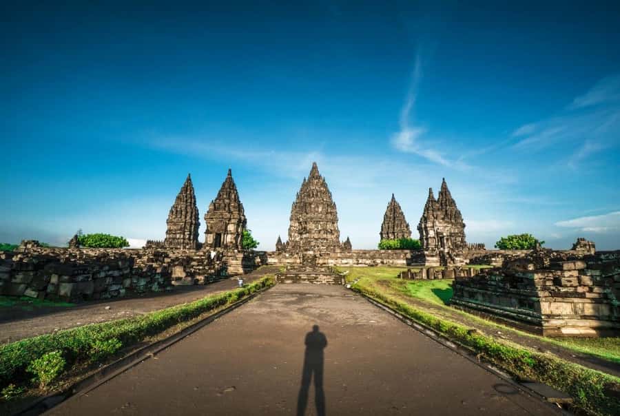 Yogyakarta: Breakfast at Borobudur & Prambanan Private Tour - Final Thoughts