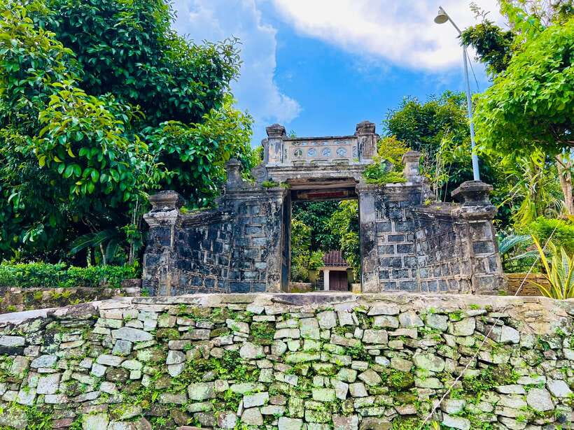 Hoi An: Loc Yen Ancient Village And O O Waterfall Adventure - FAQ