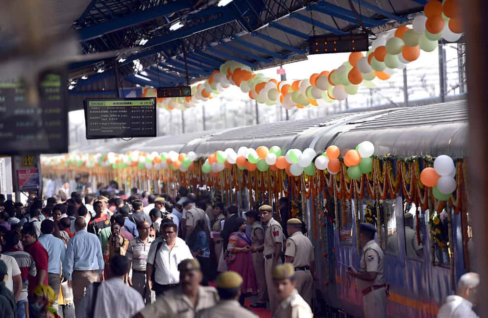 Same-Day Taj Mahal Tour from Delhi via Gatimaan Express - Good To Know