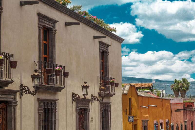 San Miguel De Allende: Downtown Landmarks Walking Tour - Who Should Consider This Tour?
