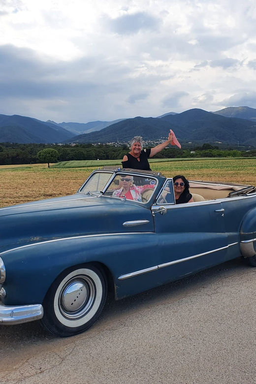 Montserrat Classic Car Tour of Barcelona and Montserrat - An In-Depth Review of the Montserrat Classic Car Tour