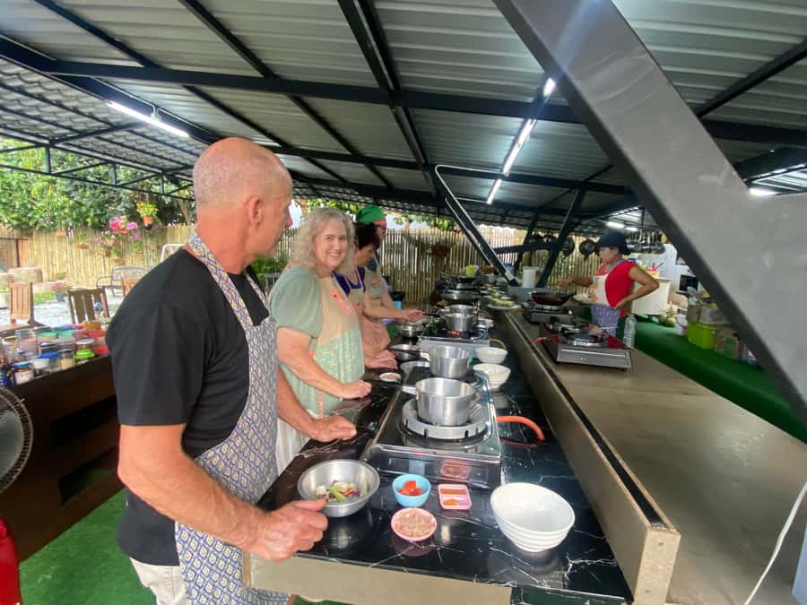 Phuket: Thai Cooking Class with local Market and Garden Tour - What sets this tour apart?
