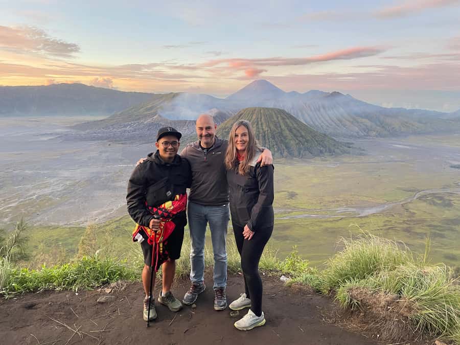 From Yogyakarta: 3-Day Bromo & Ijen Tour with Bali Drop-off - Exploring Java’s Iconic Volcanoes: What the Tour Offers