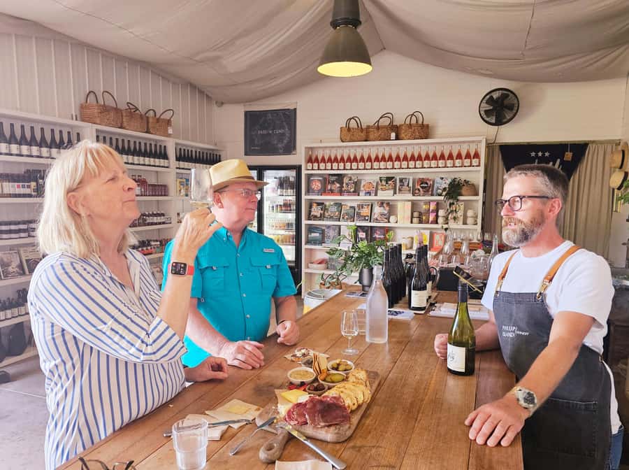 Melbourne: Boutique Phillip Island Wine, Dine & Penguin Tour - A Detailed Look at the Tour Experience