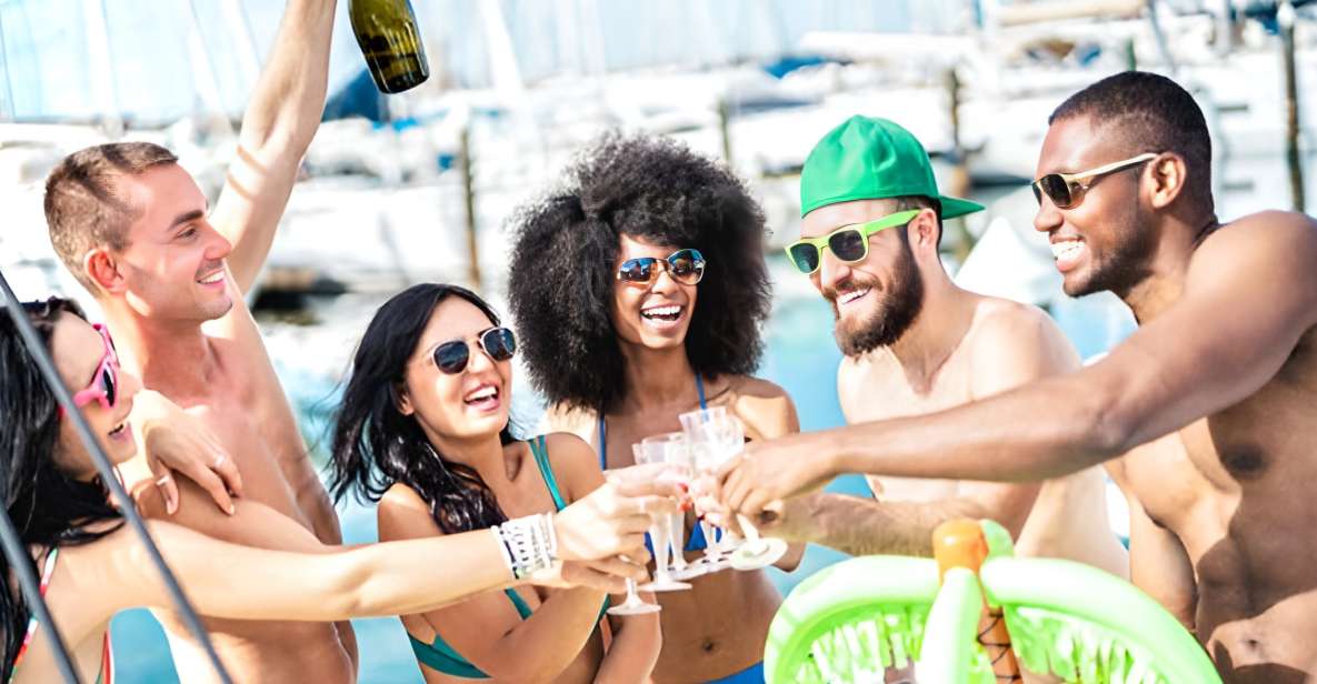 Cartagena: Party Boat to Cholon Beach with 2 Drinks & Lunch - FAQs