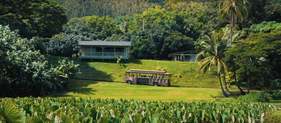 Oahu: Kualoa Farm and Secret Island Tour by Trolley - FAQ