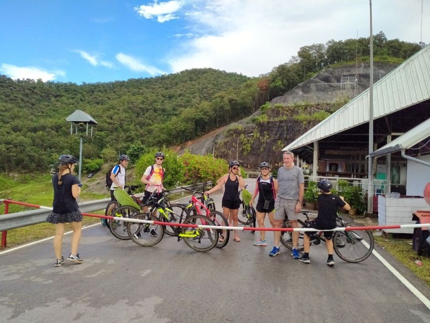 Chiang Mai: Rainforest Guided Mountain Biking Tour - What Makes This Tour Stand Out?