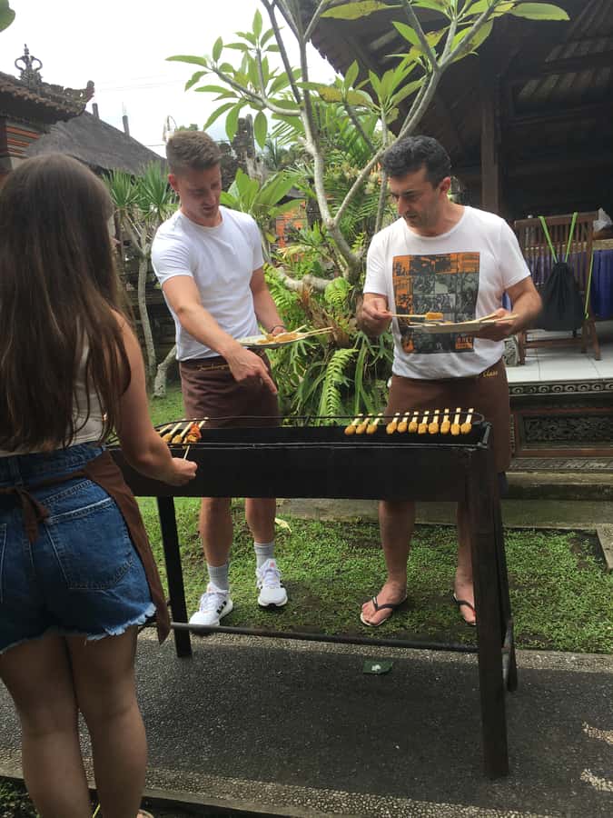 Jambangan bali cooking class with morning market tour - Good To Know