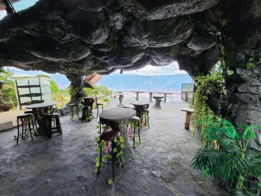 Medellin: 2-Day Coffee Farm Trip w/Horse Ride & Forest Cabin - FAQ