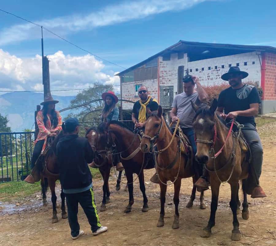 Medellin: 2-Day Coffee Farm Trip w/Horse Ride & Forest Cabin - The Comforts and Challenges