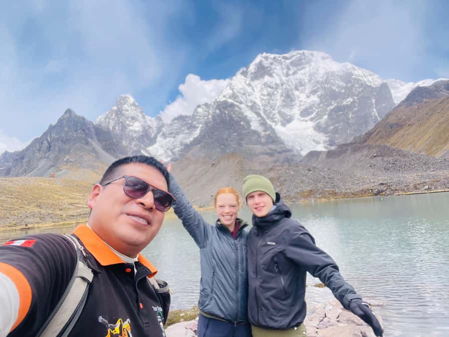 From Cusco: Ausangate Route - 7 Lagoons Tour + Meals - Transportation, Guides, and Practicalities