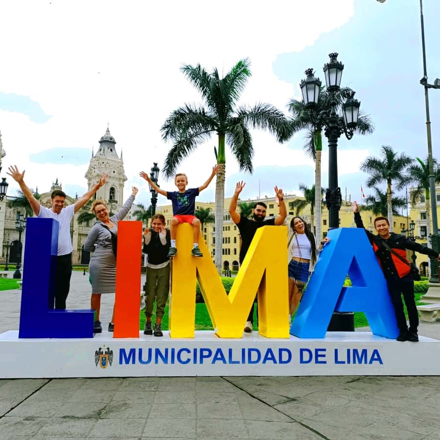 Lima: City Highlights Walking Tour & Catacombs - The Grand Plaza Mayor