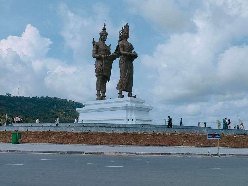 Sihanoukville Full Day City Tour with Transportation & Guide - The Value and Experience: What Makes This Tour Stand Out