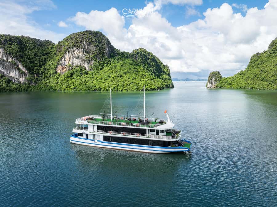 Halong Bay: Luxury 5  Day Cruise Kayak, Meal, Cave, Sunset - Authentic Experiences and Well-Praised Guides
