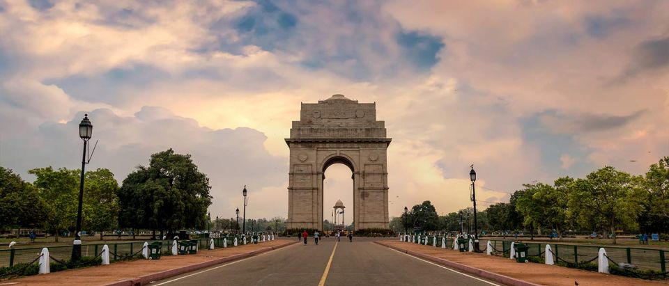 Delhi: Old and New Delhi Sightseeing Private Day Tour - What the Reviews Say
