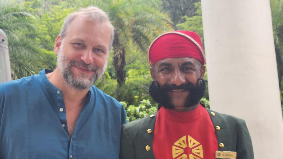 From Delhi: Same day Tour of Jaipur by Private AC Car - The Detailed Experience: What to Expect