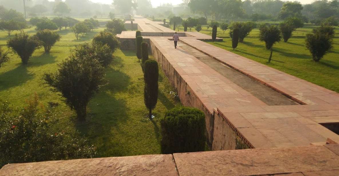 River Front Gardens of Agra - What to Expect and Practicalities
