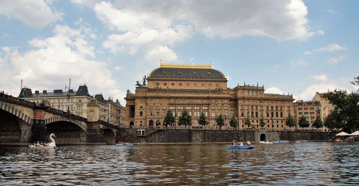 Prague Complete Tour in Spanish & Lunch, Tickets - Experience Prague Like a Local: A Full-Day Guided Tour with Lunch