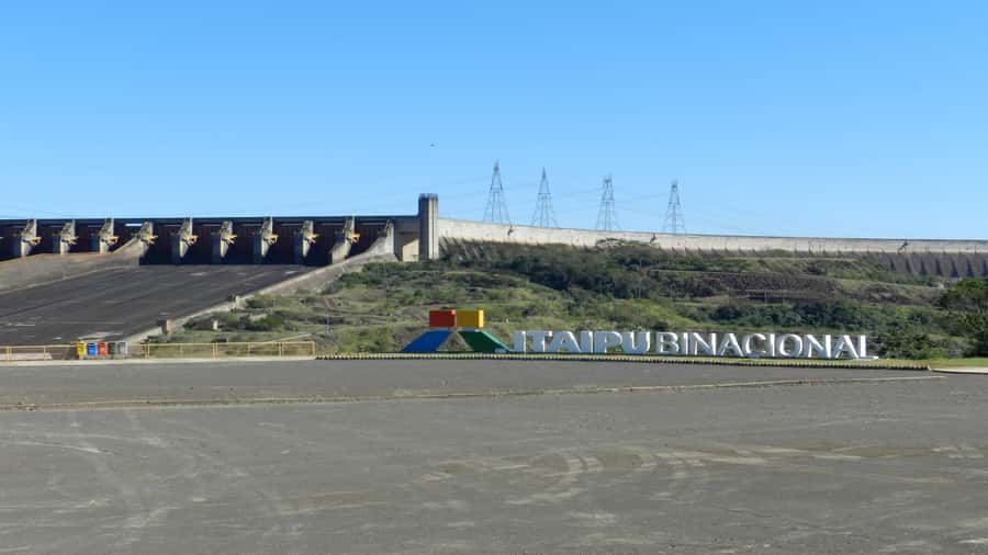 Foz do Iguaçu: Itaipu Hydroelectric Dam Guided Tour - Key Points
