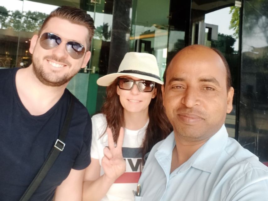 Agra: Taj Mahal and Mausoleum Tour with guide - Key Points