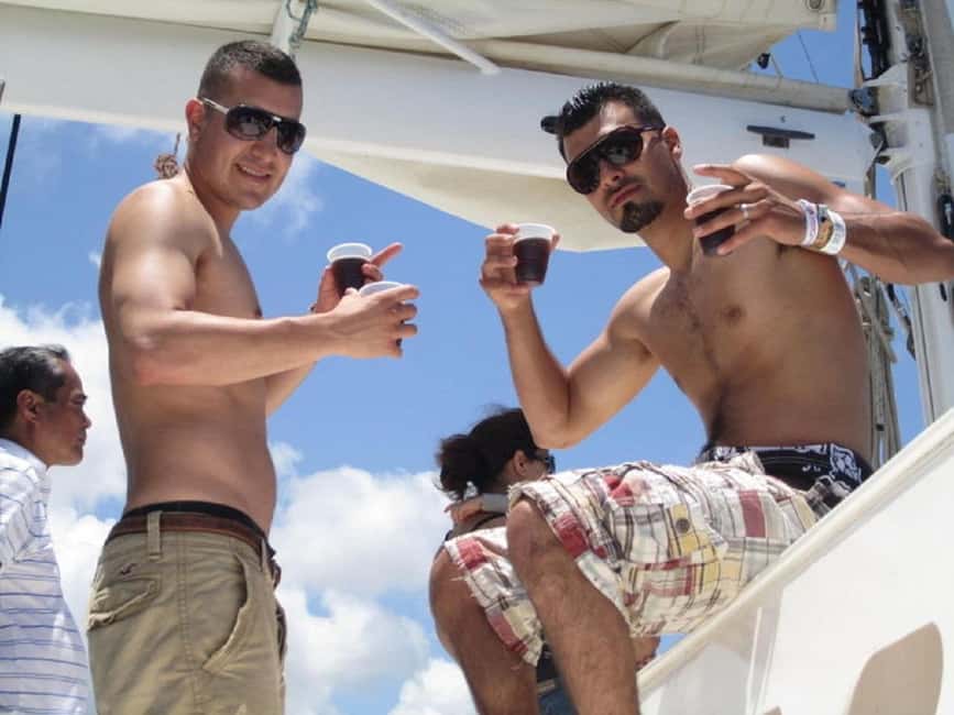 SAONA ISLAND: Catamaran Boat with Open Bar, Lunch and More.. - FAQ