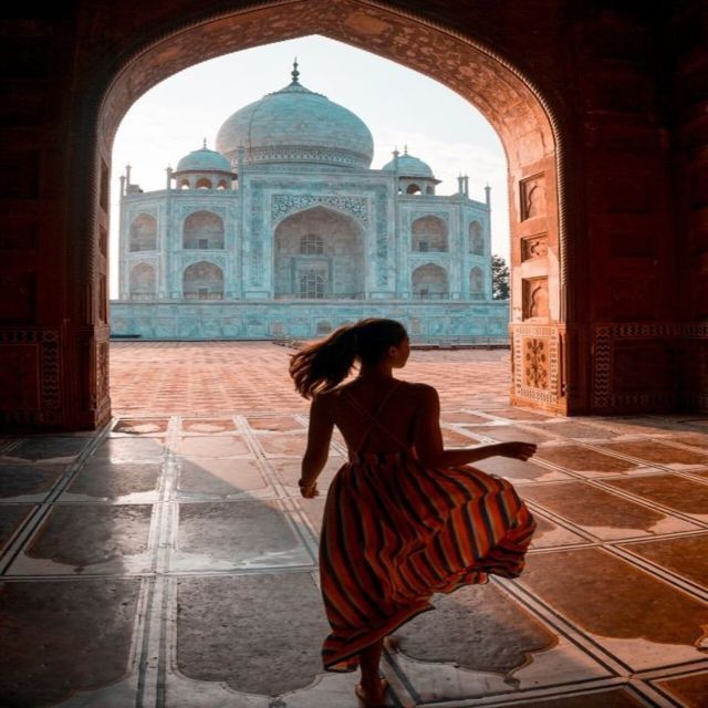 Taj Mahal, Agra Fort & Fatehpur Sikri Tour by Gatimaan Train - FAQ