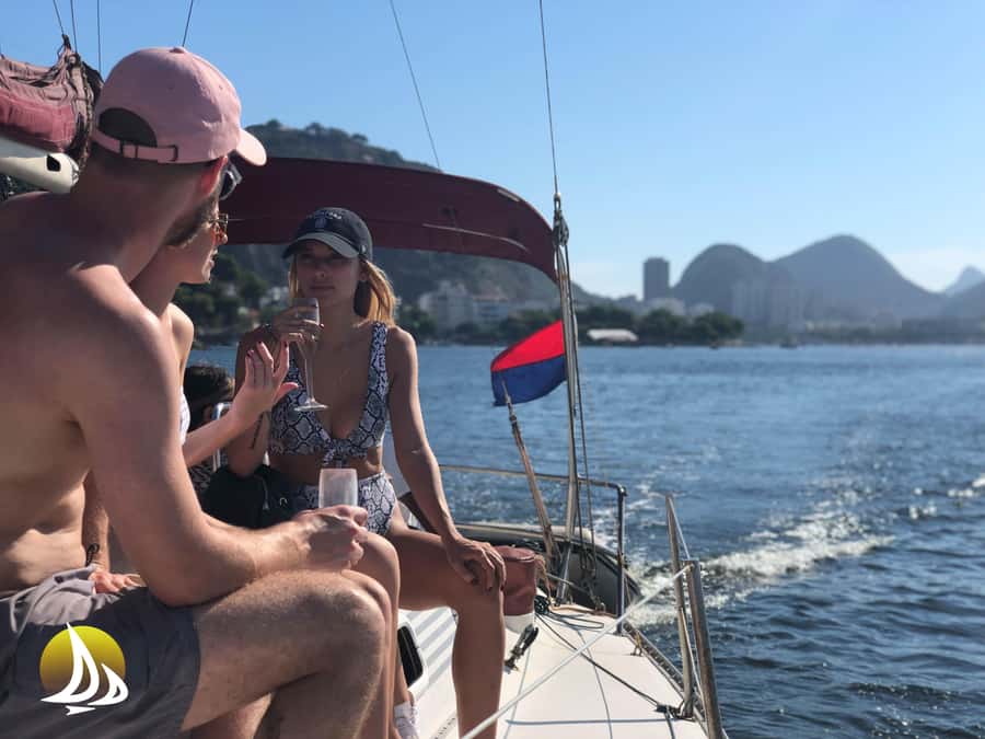 Morning Sailing Tour in Rio - Authentic Experiences Highlighted in Reviews