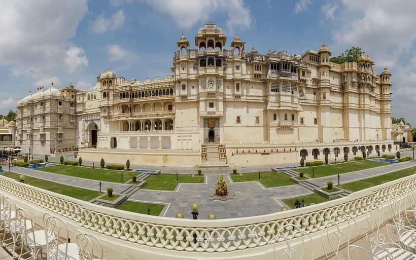 From Delhi: Jaipur Private Tour with Guide & Hotel Pickup - FAQs