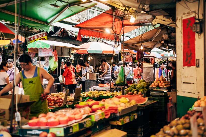 Iconic Food Tour: Local Street Food, Drinks & Sites - An In-Depth Look at What You Can Expect