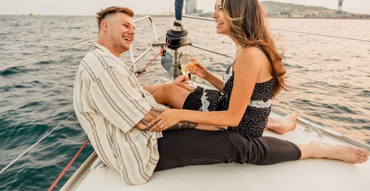 Barcelona: Marriage Proposal Boat Trip - Key Points