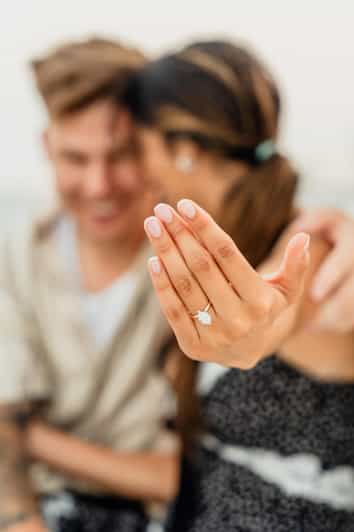 Barcelona: Marriage Proposal Boat Trip - FAQ