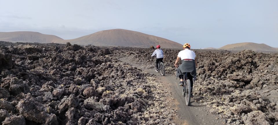 Lanzarote: Guided ebike tours around the volcanoes - Key Points