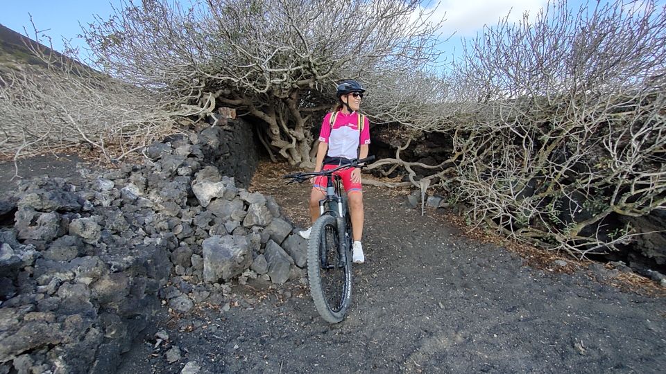 Lanzarote: Guided ebike tours around the volcanoes - Key Points to Remember
