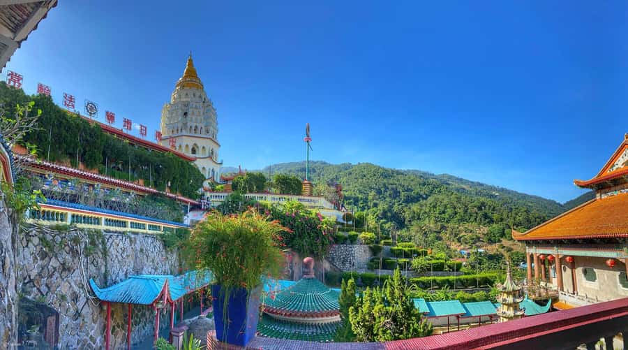 Penang City & temple Tour with Penang Hill Train Fast Lane - Transportation & Duration