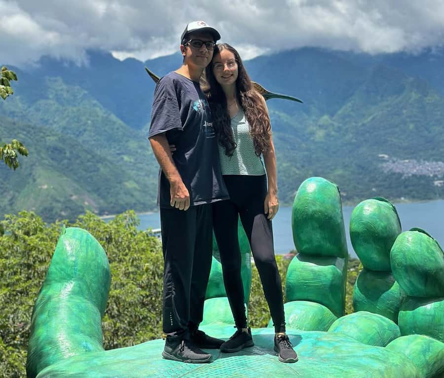 Lake Atitlán Mountain - Reaching the Kaqasiiwaan Viewpoint