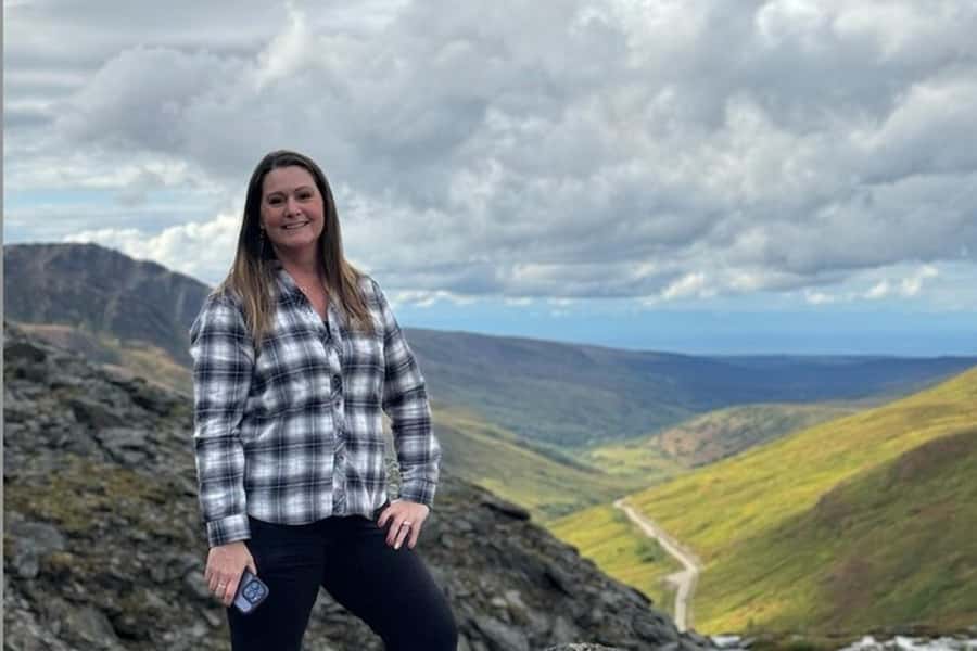 Hatcher Pass & Reindeer Adventure Tour  Anchorage Pickup - Wildlife Encounters and Scenic Trails