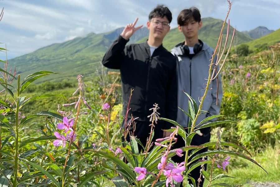 Hatcher Pass & Reindeer Adventure Tour  Anchorage Pickup - Authentic Alaskan Small-Town Charm in Palmer