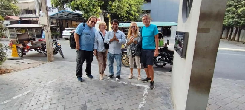 Phnom Penh: Private City Tour by Tuk-Tuk with 10 Highlights - Who Would Enjoy This Tour?