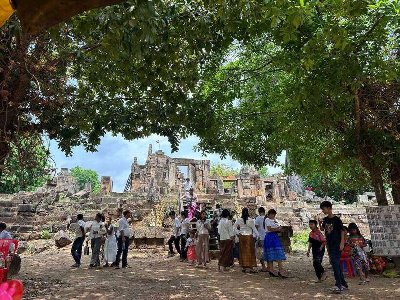 Battambang, Bamboo Train, Killing Cave Tour From Siem Reap - What We Think