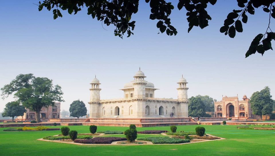 From Delhi: Taj Mahal and Agra Private Tour By Car - FAQs