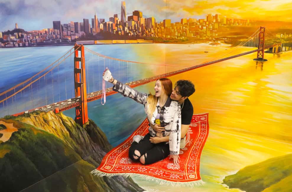 Pier 39: Museum of 3D Illusions - Pier 39: Museum of 3D Illusions — An Unconventional Stop in California