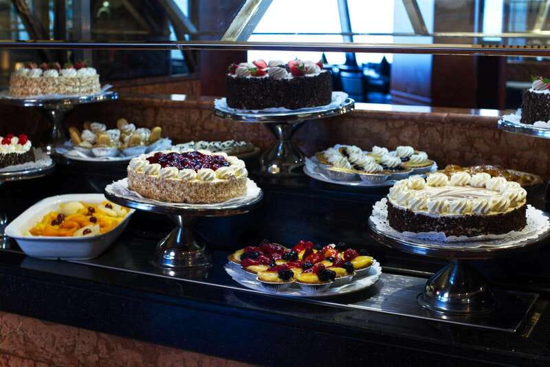 Mississauga: Niagara Falls Day Tours with Boat and Lunch - Who Would Love This Tour?