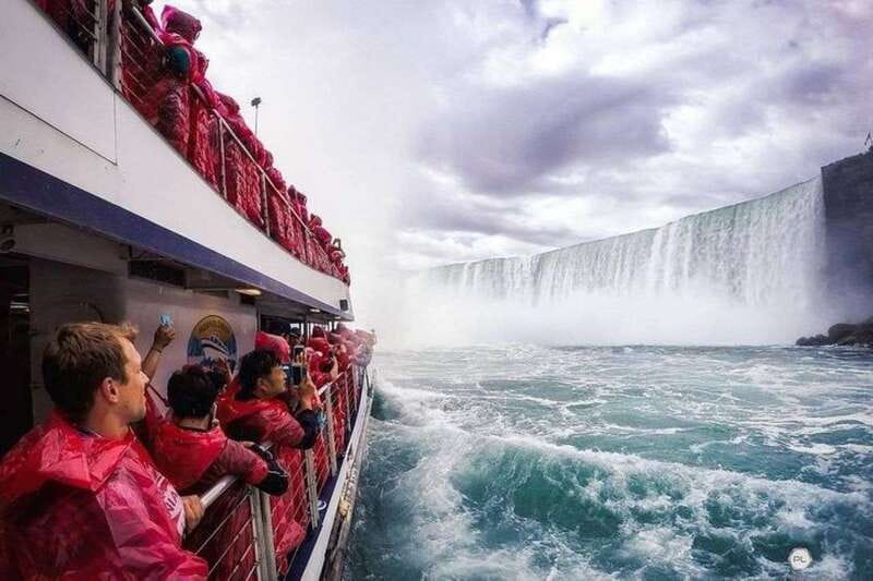 Mississauga: Niagara Falls Day Tours with Boat and Lunch - Authenticity and Value for Money