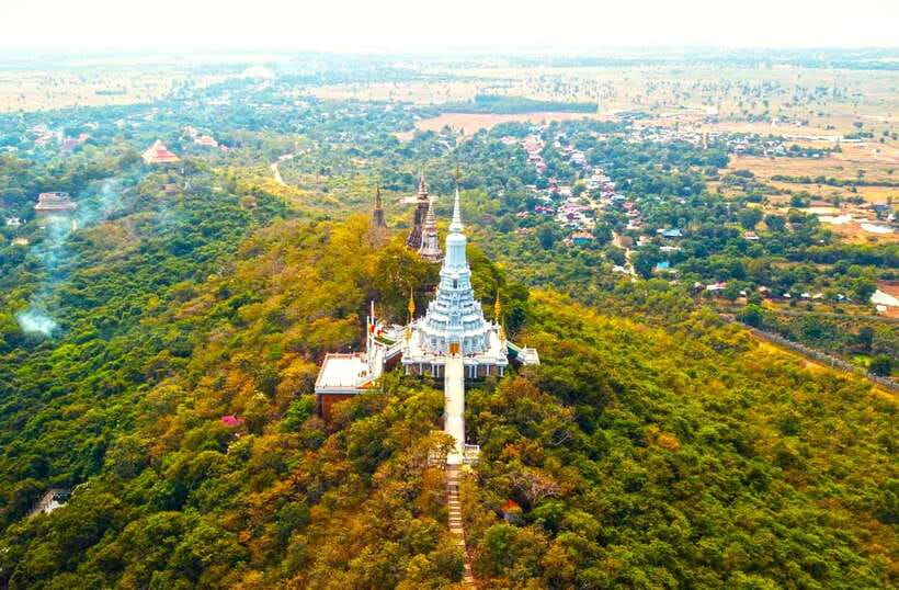 Oudong Mountain & Phnom Baset Private Tours from Phnom Penh - Overview of Oudong Mountain & Phnom Baset Private Tours from Phnom Penh