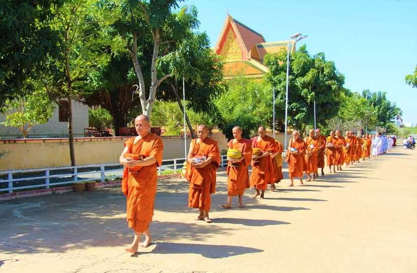 Oudong Mountain & Phnom Baset Private Tours from Phnom Penh - FAQs