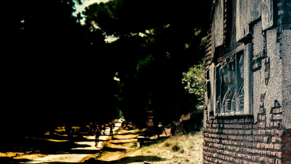 Rome: Hike along the ancient Appian Way - An in-depth look at the Appian Way hike experience