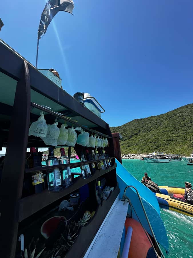 Arraial do Cabo: Boat Trip with Waterslide - FAQ