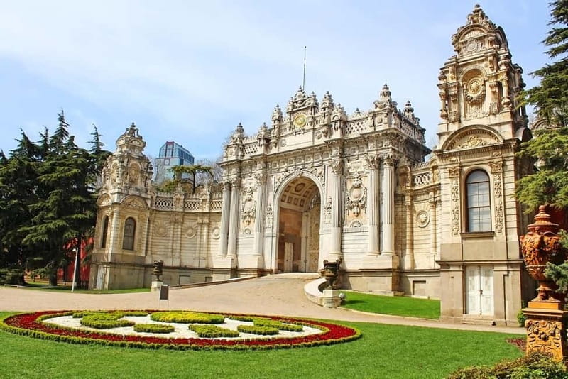 Istanbul: Dolmabahce Palace Guided Tour - A Complete Review of the Dolmabahce Palace Guided Tour