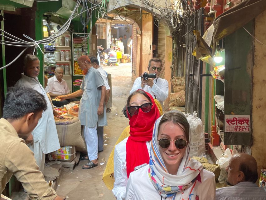 Delhi in a day : Explore the culture of the city - FAQ